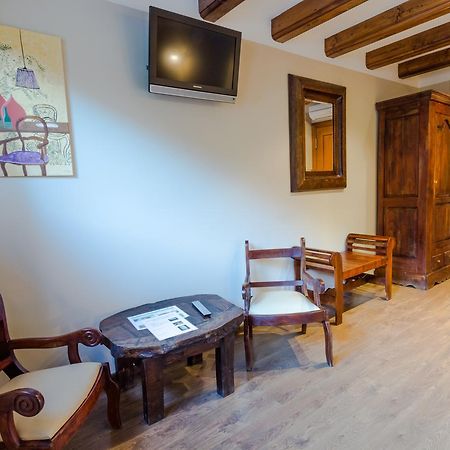 Hotel Flor De Neu El Pont de Suert Eksteriør billede